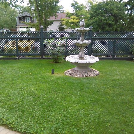 يمنجتون Point Pelee Lakeshore B&B المظهر الخارجي الصورة